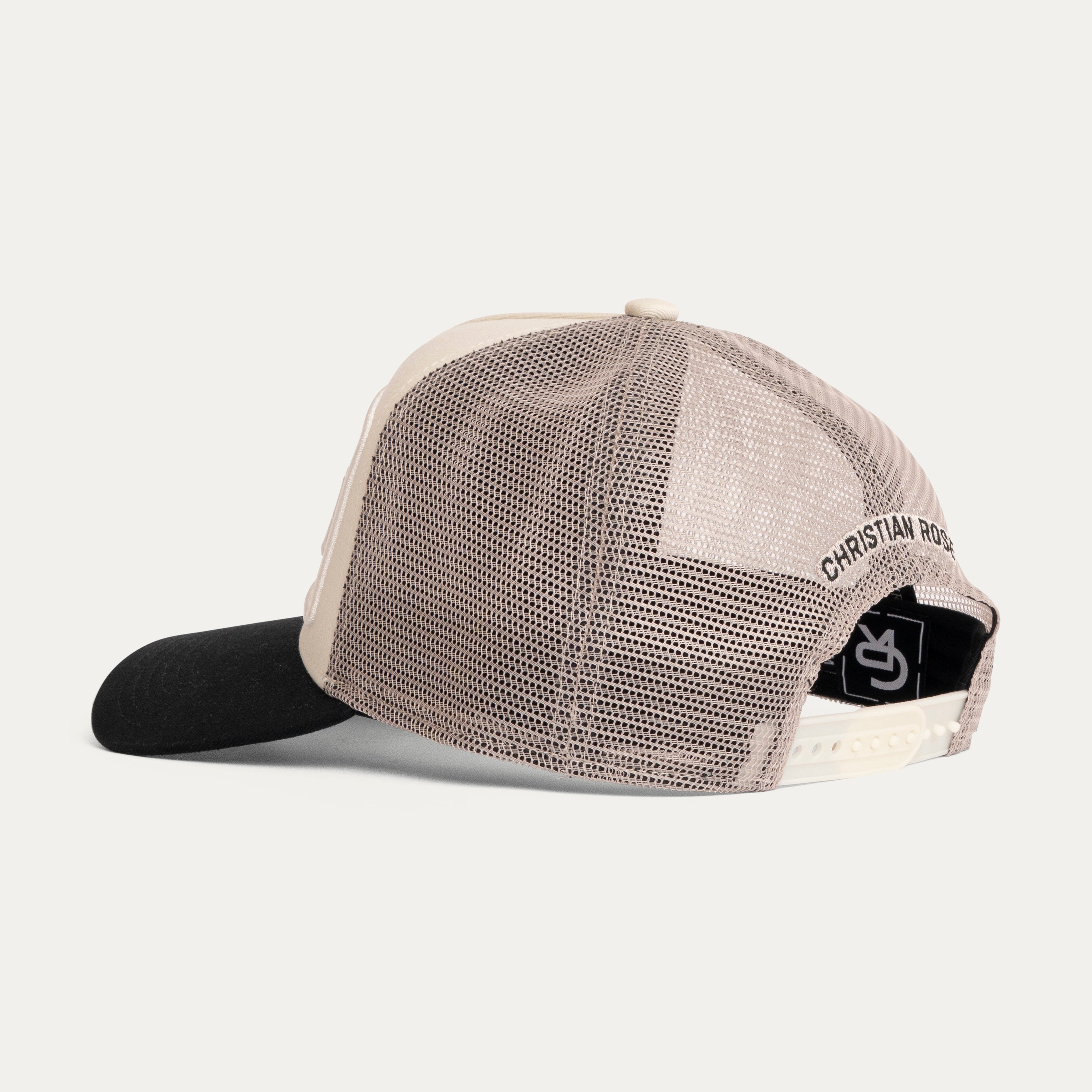 Off White / Black